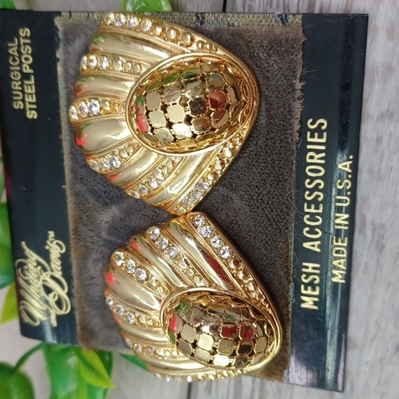 Whiting And Davis Vintage Earrings - Picture 2 of 10